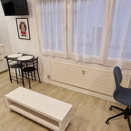 Apartment Estudio Mafalda - Coqueto, Centrico, Wifi - Vut-5733-as